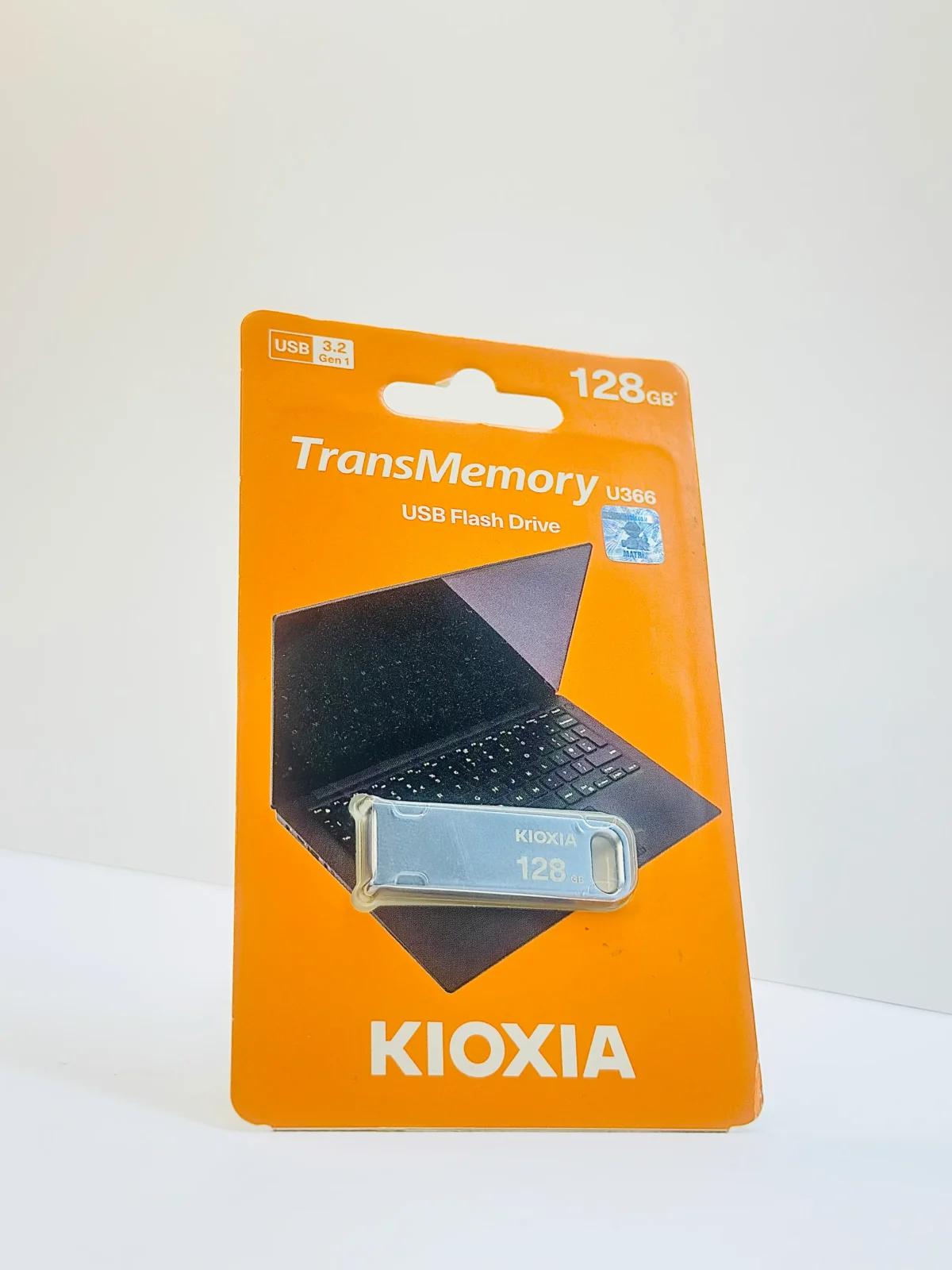 فلش مموری کیوکسیا ظرفیت 128 گیگابایت مدل TransMemory U366 USB 3.2
