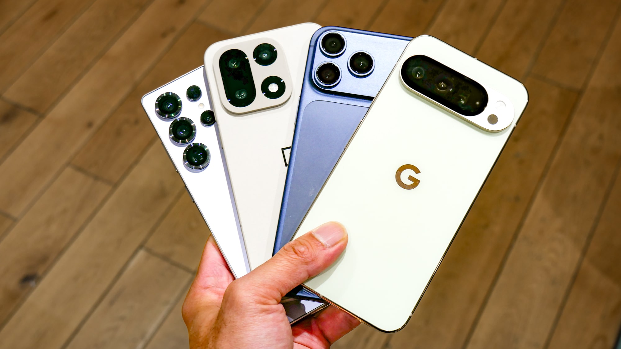 ۱۰ سؤال مهم قبل از خرید اقساطی گوشی در سال ۱۴۰۴ | راهنمای کامل و کاربردی